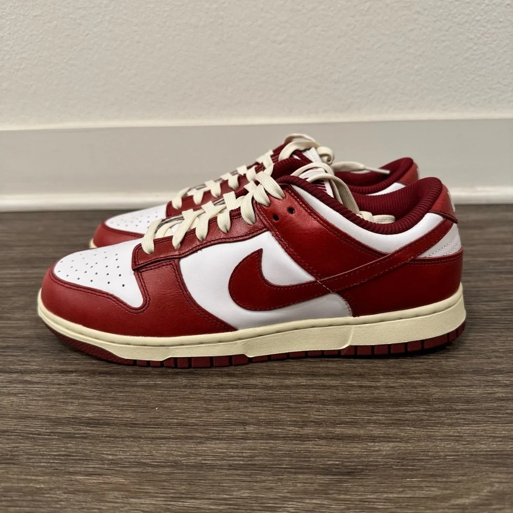 Nike Dunk womens sz 11